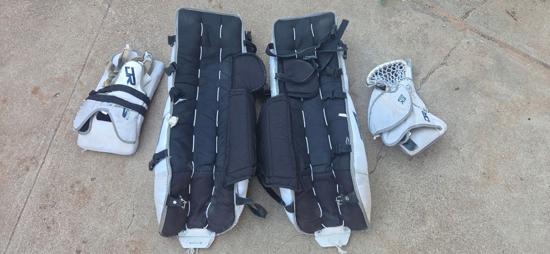 36" 2011 GPX3 Goalie Leg Pads