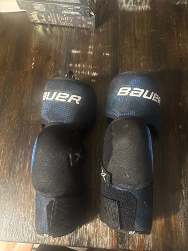 Senior Large Bauer Bauer X Elbow Pads (New)