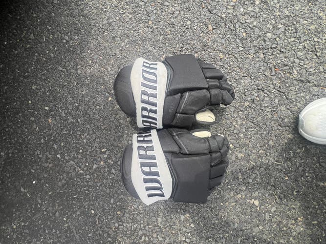Warrior Pro Stock LA Kings Gloves 13in