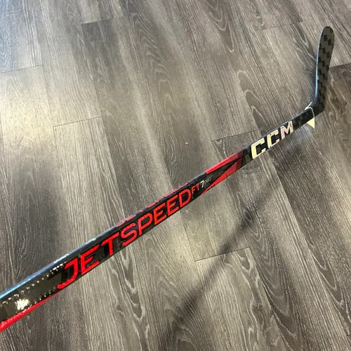 Senior CCM JetSpeed FT7 Pro Hockey Stick | LH P90TM "Tyson Jost"