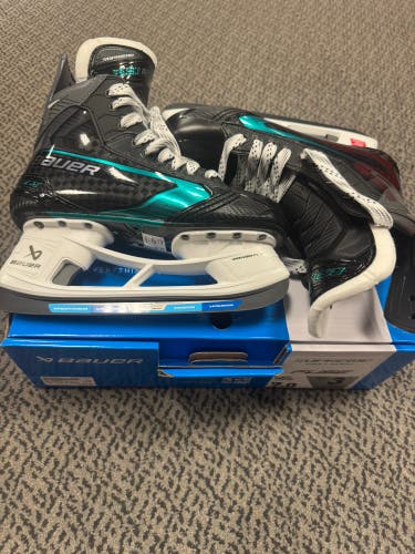 Bauer Supreme Fuse Hockey Skates 7 (New) Fit 3