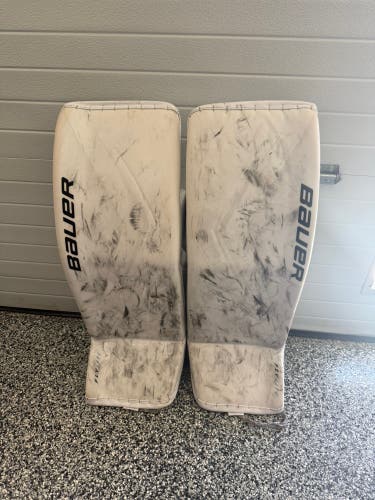 34" Bauer Flylite Regular Goalie Full Set (Used)
