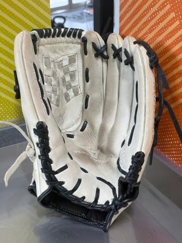 RH Mizuno MVP Prime Softball Glove 12.5" (Used)