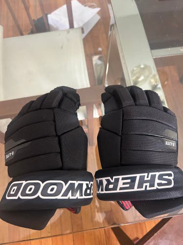 Sher-Wood T60X Gloves 14" (Used)(Modified)