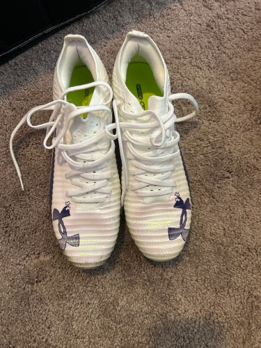 Men's Size M 9.5 (W 10.5) Under Armour (New)