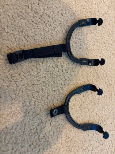 CCM black chin strap(Used)