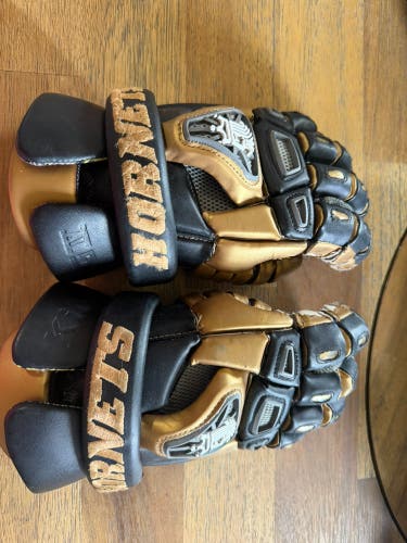Large Brine King V Lacrosse Gloves Hornets