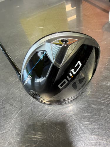 Unisex TaylorMade Qi10 Right Handed Driver Stiff Flex 10.5 Loft Graphite Shaft 45" (Used)