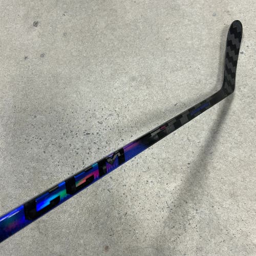 Junior CCM Ribcor Trigger 10 Pro Hockey Stick | P28+1/4
