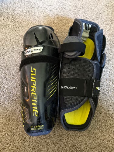 Intermediate Bauer Supreme S150 12" Shin Pads (Used)