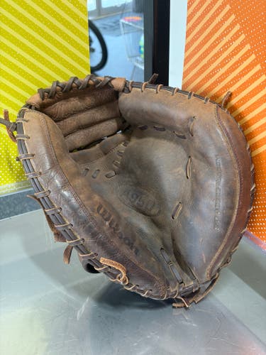 Catcher's RH Wilson A950 Baseball Glove 34" (Used)