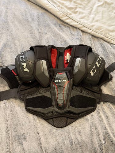 Small Senior CCM JetSpeed FT1 Shoulder Pads (Used)