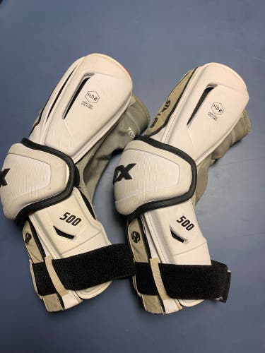 Adult Large STX Stallion 500 Arm Pads (Used)