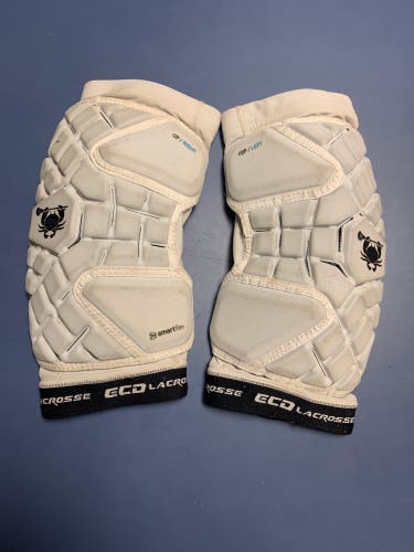 Medium Adult ECD Lacrosse Echo Arm Pads (Used)