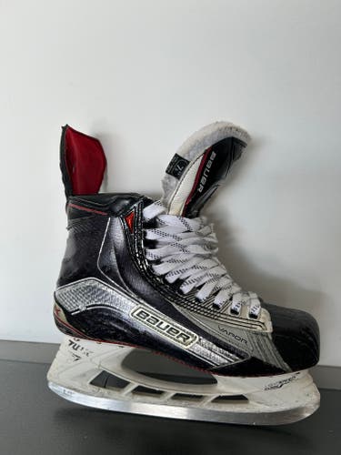 2015 Bauer Vapor 1X Hockey Skates Size 7.5 EE (Used)