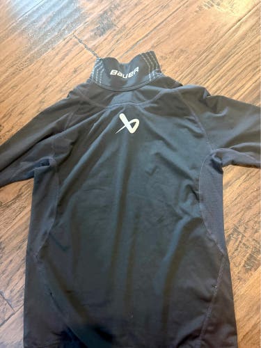 Black Medium Kids Unisex Bauer Compression (Used)