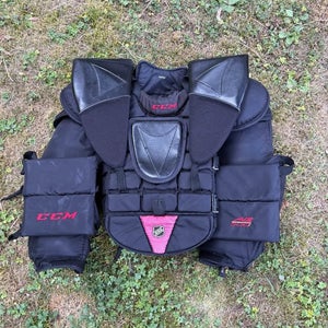 CCM AB500 Goalie Chest Protector (Senior Medium)