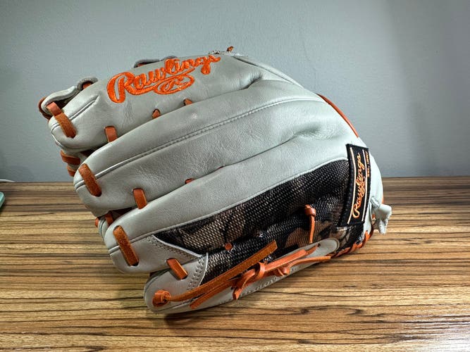 Rawlings Gg elite RH Softball Glove 13" (Used)
