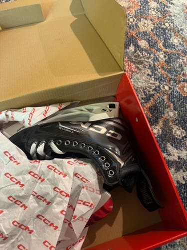 Black/Gray 2025 CCM Tacks XF Hockey Skates Regular Width 11.5 (New)