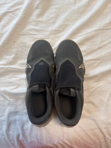 Black Men's Size M 9.0 (W 10.0) Nike Trout Low Top Metal (Used)