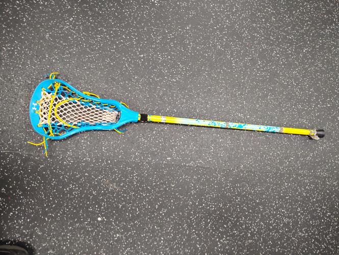 Used Under Armour FUTURES Wmn Atk/Mid Complete Stick Royal Blue 11849-S000043028