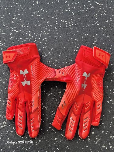 Used Under Armour F9 NITRO FB Gloves Red SM 11849-S000043005