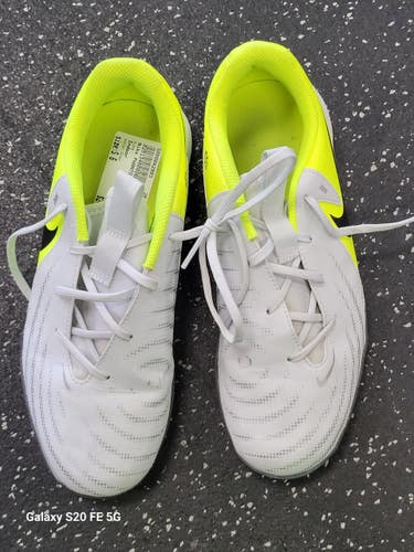 Used Nike PHANTOM GX Soccer Turf Shoes Grey Senior 6 11849-S000042993