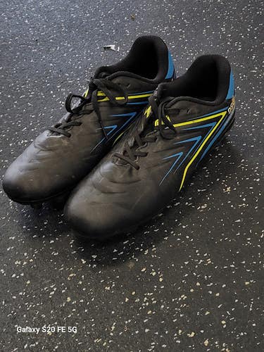 Used Dsg Soccer Cleats Black Senior 6 11849-S000042981