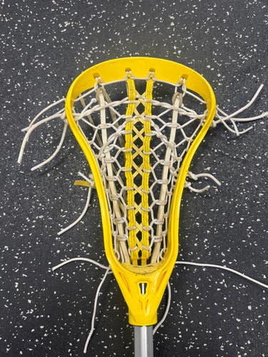 Used Under Armour HONOR ON 6000 ALLOY Wmn Atk/Mid Complete Stick Yellow 11849-S000042933
