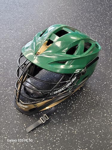 Used Cascade S Lacrosse Helmet Green One Size 11849-S000042913