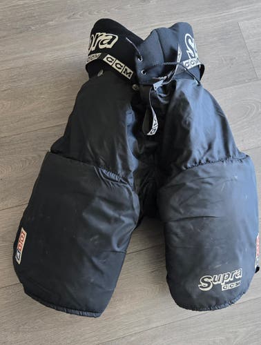 Black CCM Supra Hockey Pants men's Medium (used)