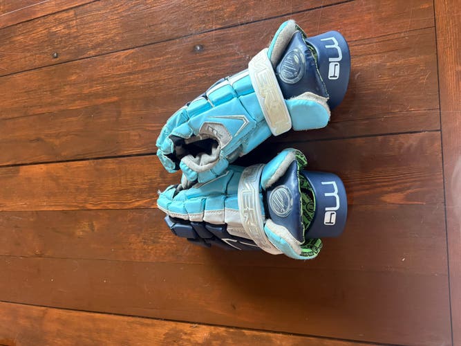 Maverik M4 Lacrosse Gloves (Used)
