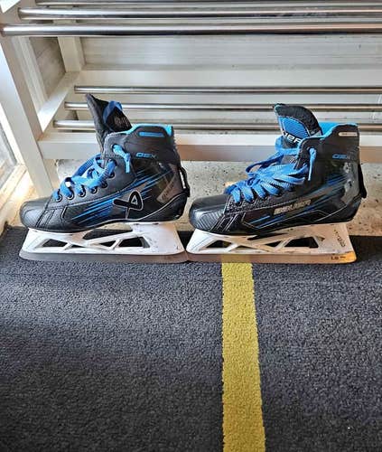 Bauer GSX Goalie Skates - Intermediate Size 4.5 (D)