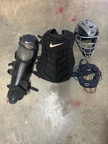 Black Nike Pro Catcher's Set (Used)