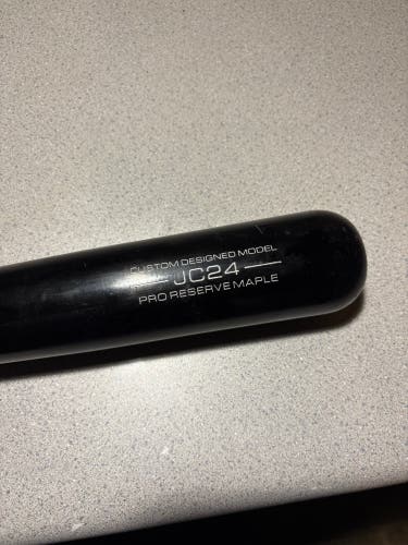 2020 Victus JC24 Maple Bat 30.5 oz 33" (Used)