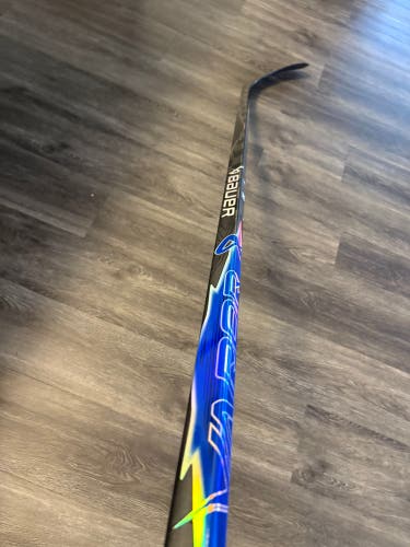 Senior Bauer Vapor Flylite Left Hand Hockey Stick P29 82 Flex Pro Stock (New)