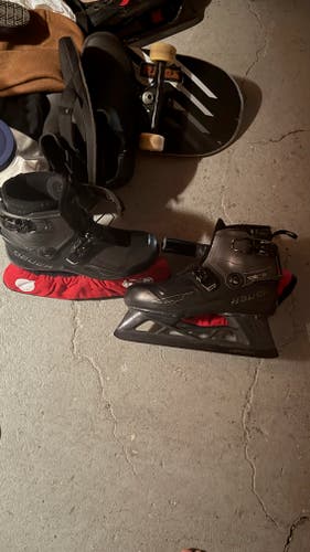 Bauer Konekt 2 Hockey Goalie Skates 9 (Used)
