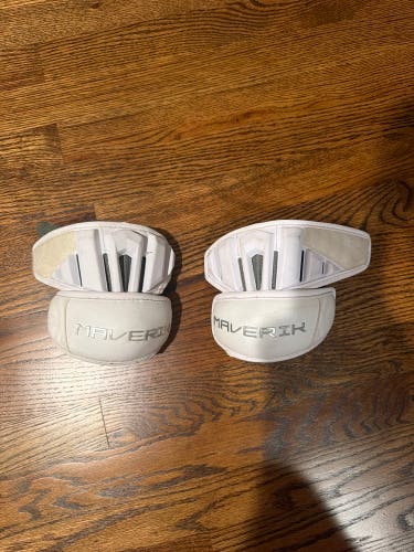 Extra Large Adult Maverik Max Arm Pads (Used)