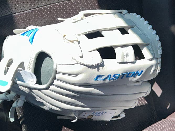 Brand New Easton Ghost Tournament Elite Diamond Pro Steer Fastpitch Glove (LHT)