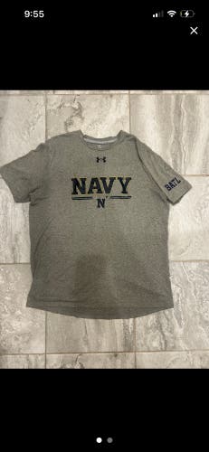 BUNDLE: Navy Lacrosse Shirt and Blue Men's Large Under Armour Sweatshirt (Used)