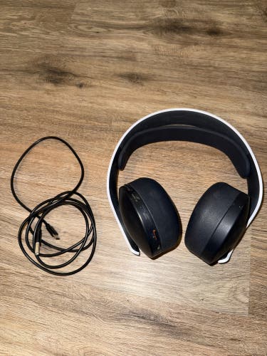 Sony Playstation 5 PULSE 3D Wireless Gaming Headset White - NO WIRELESS ADAPTER