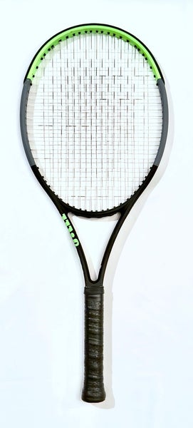 Wilson Blade v7 104 Tennis Racquet