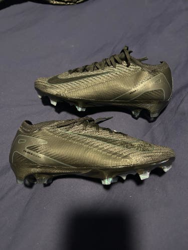 Black Men's Size M 6.5 (W 7.5) Nike Mercurial Vapor Elite Cleats (New)