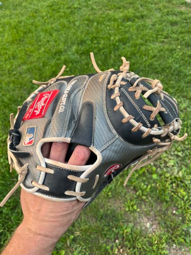 Rawlings Heart of the Hide RH Catcher's Baseball Glove 34" (Used)