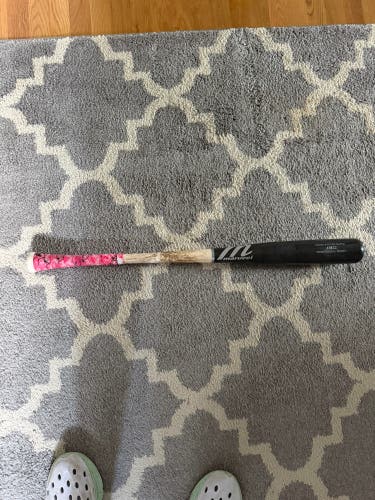 2020 Marucci AM22 Maple Bat (-3) 30 oz 33" (Used)