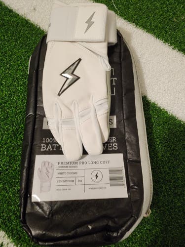 Youth Medium Batting Gloves (New)