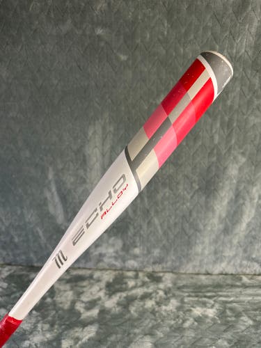 White Marucci Echo DMND Alloy Bat (-12) Alloy 17 oz 29" (Used)