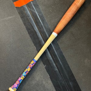 Custom-Made, Hand-painted AP5 Turn Maple Wood Bat (-3) 33" 30 oz (Used)