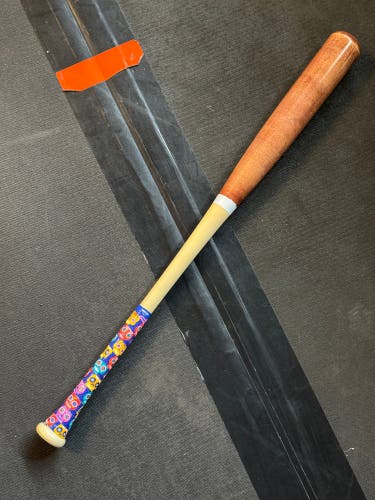 Custom-Made, Hand-painted AP5 Turn Maple Wood Bat (-3) 33" 30 oz (Used)