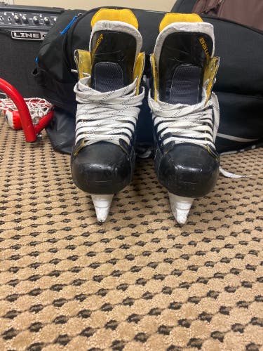2016 Bauer Supreme S170 Hockey Skates Regular Width 7.5 (Used)